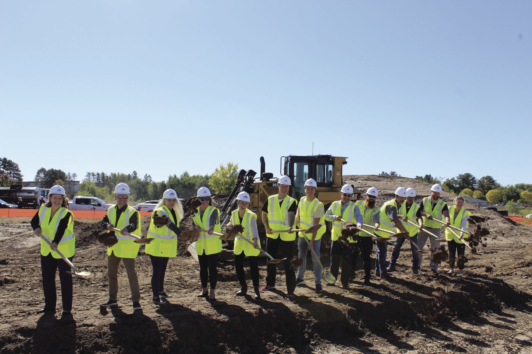 Isanti Family Dental breaks ground for new building in Isanti